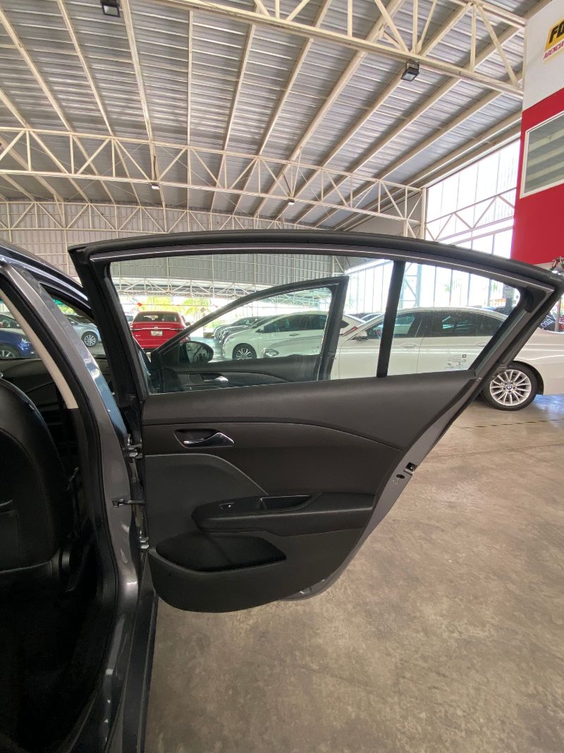 CHEVROLET CAVALIER AUT V4 2021