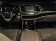 TOYOTA HIGHLANDER PREMIUM 4X2 2017