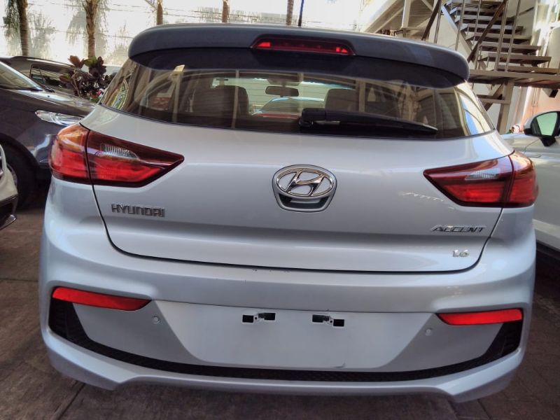 HYUNDAI ACCENT GLS HB 2019 AUT