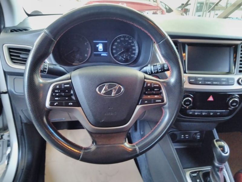 HYUNDAI ACCENT GLS HB 2019 AUT