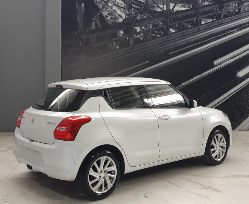 SUZUKI SWIFT GLS AUT 2023