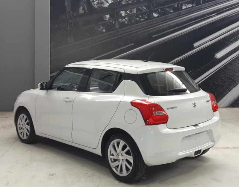 SUZUKI SWIFT GLS AUT 2023