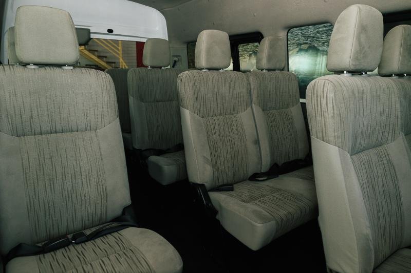 NISSAN URVAN NV350 MT V4 15 PASAJEROS 2021