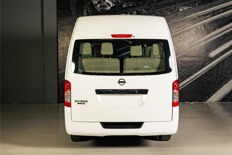 NISSAN URVAN NV350 MT V4 15 PASAJEROS 2021 BONO $40,000