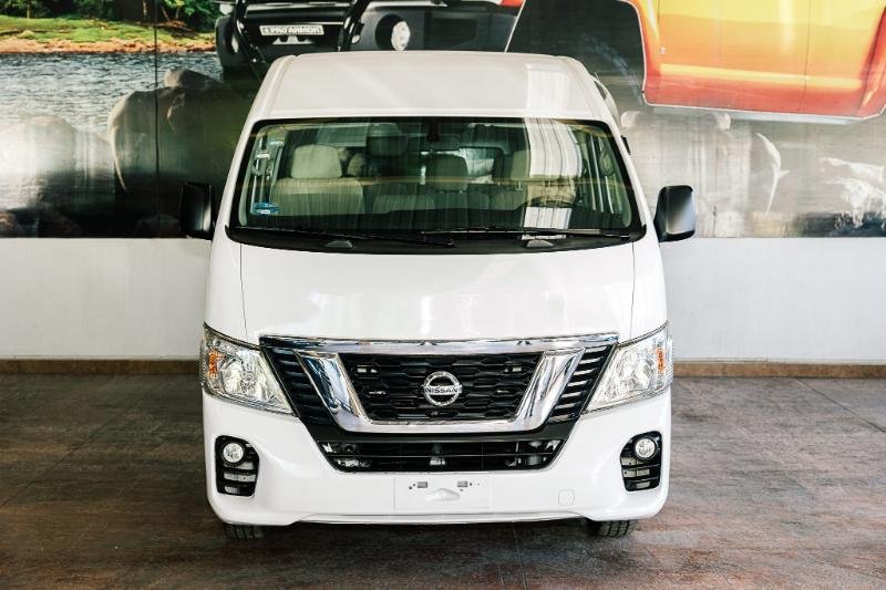 NISSAN URVAN NV350 MT V4 15 PASAJEROS 2021