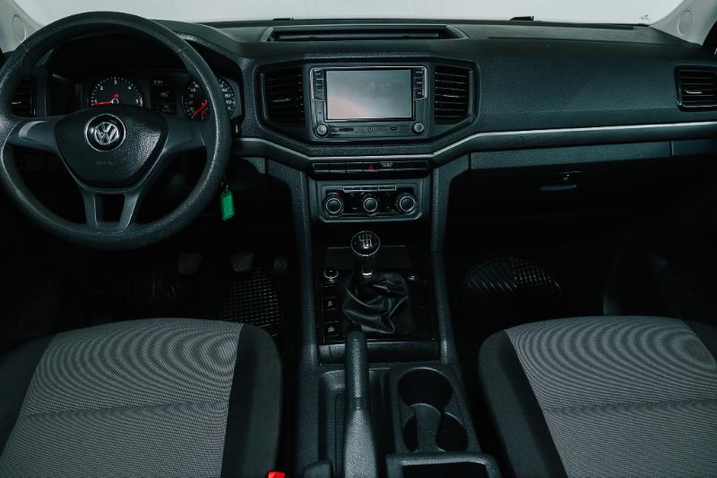 VW AMAROK TRENDLINE DIESEL 4X2 V4 2018 BONO $30,000