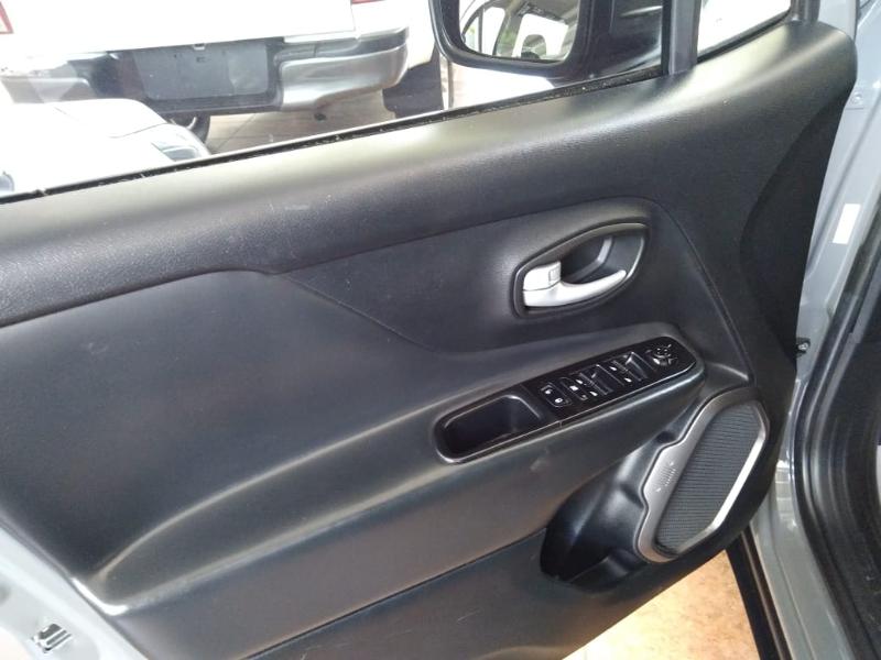 JEEP RENEGADE LATITTUDE V4 TURBO AUT 2023