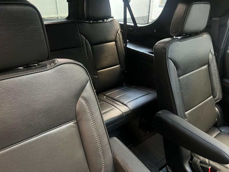 GMC YUKON DENALI AUT V8 2025 4X4