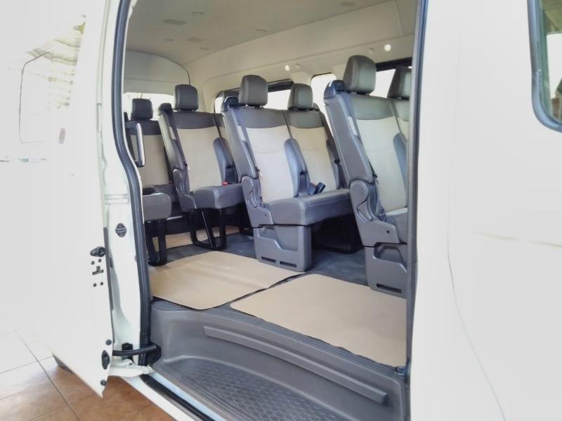 TOYOTA HIACE 12 PASAJEROS MT 2024
