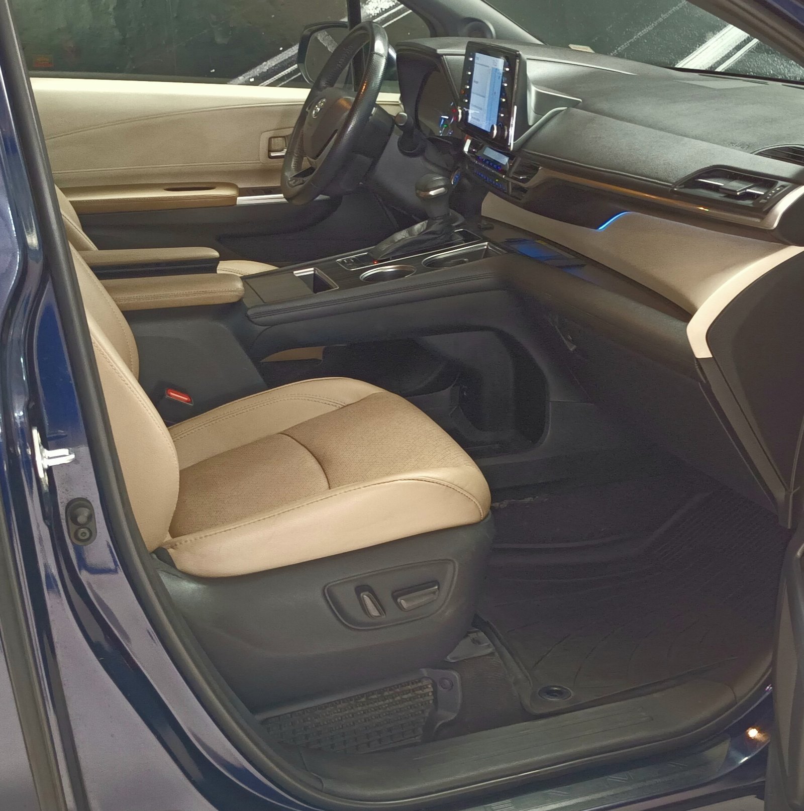 TOYOTA SIENNA LIMITED HIBRIDA AUT 2021