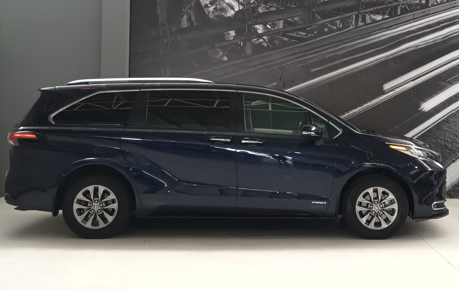 TOYOTA SIENNA LIMITED HIBRIDA AUT 2021