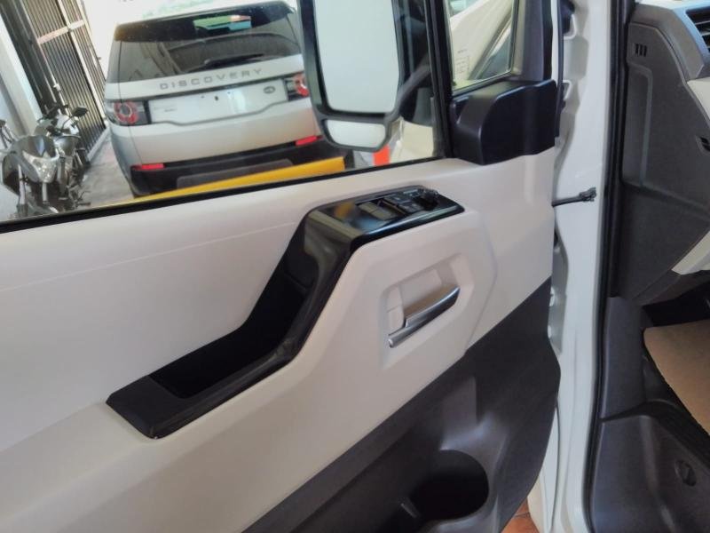TOYOTA HIACE 12 PASAJEROS MT 2024