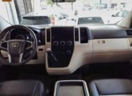 TOYOTA HIACE 12 PASAJEROS MT 2024