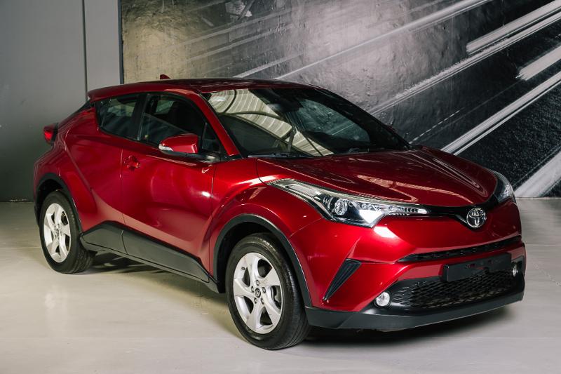 TOYOTA CH-R AUT V4 2018