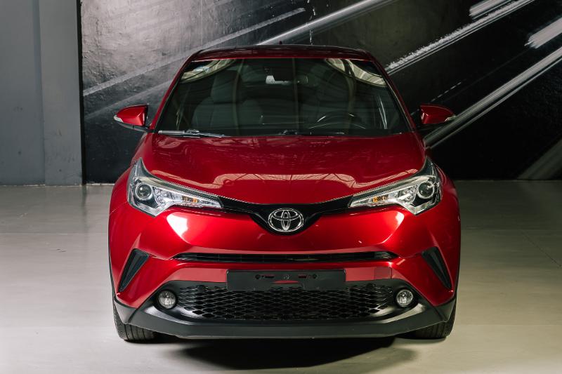 TOYOTA CH-R AUT V4 2018