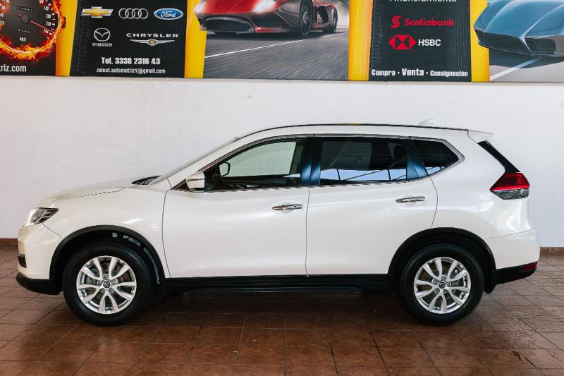 X-TRAIL 2019 3 FILAS AUT V4