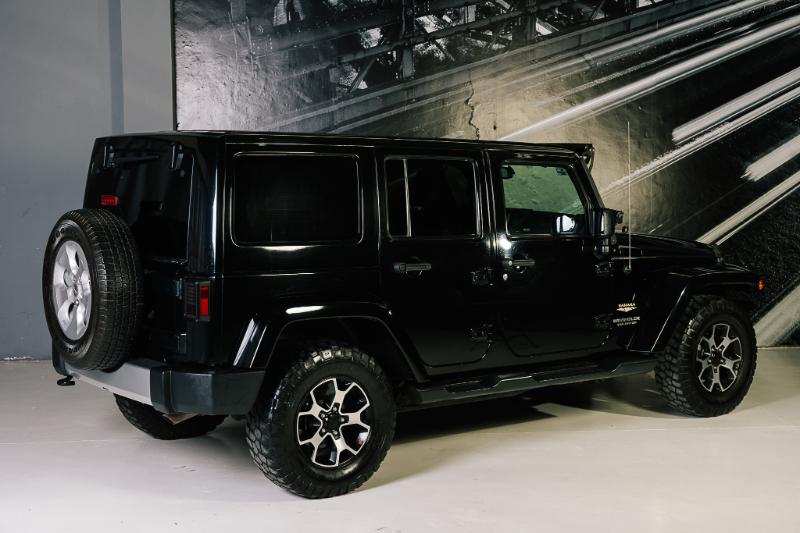 WRANGLER SAHARA V6 AUT 4X4 2015