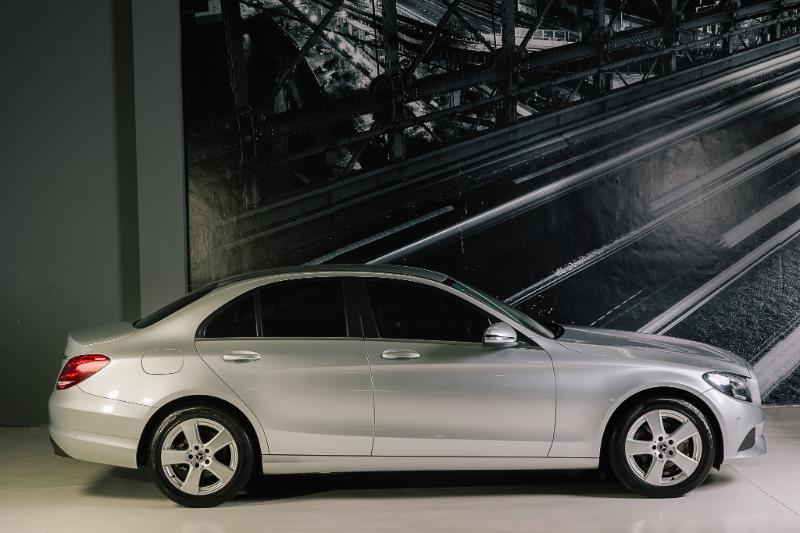 MERCEDES C-180 CGi 2018 AUT