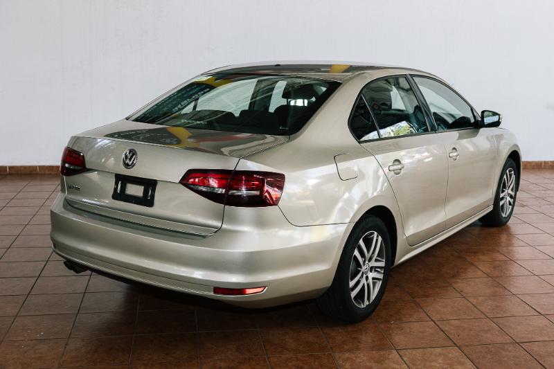 JETTA TREDNLINE TIPTRONIC AUT V5 2016