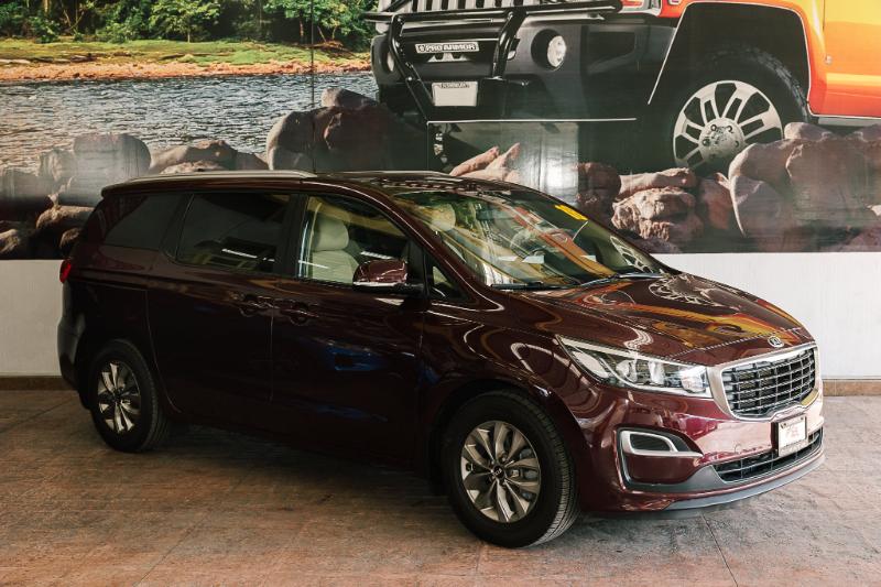 KIA SEDONA LX V6 AUT 2019