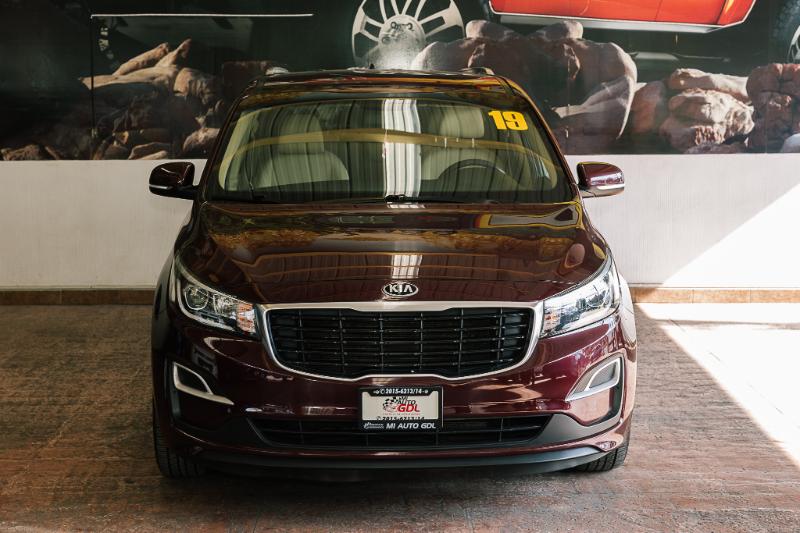 KIA SEDONA LX V6 AUT 2019
