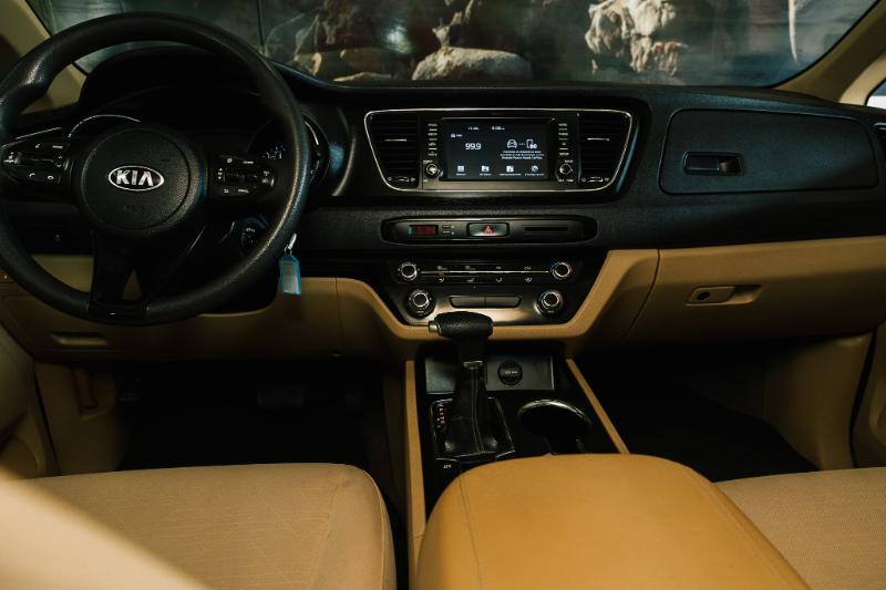 KIA SEDONA LX V6 AUT 2019
