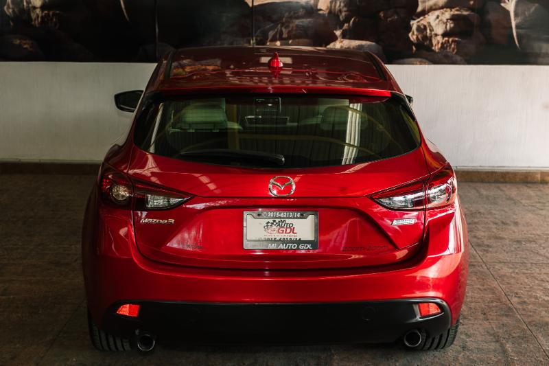 MAZDA 3 HB AUT V4 S GRAND TOURING 2015