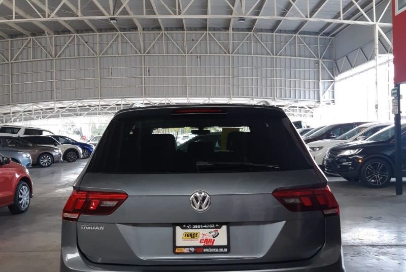 TIGUAN COMFORTLINE 2020 AUT V4 2 FILAS