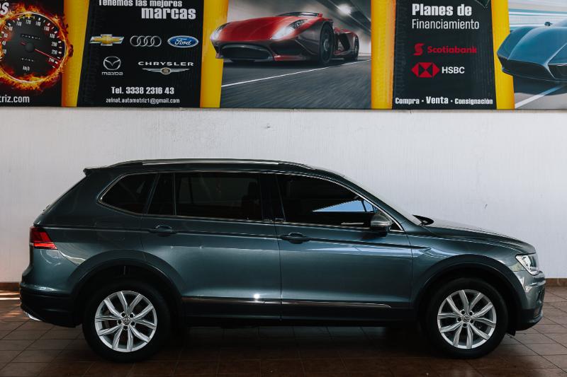 TIGUAN COMFORTLINE 2020 AUT V4 2 FILAS
