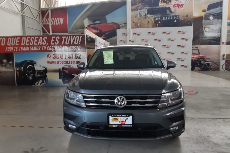 TIGUAN COMFORTLINE 2020 AUT V4 2 FILAS