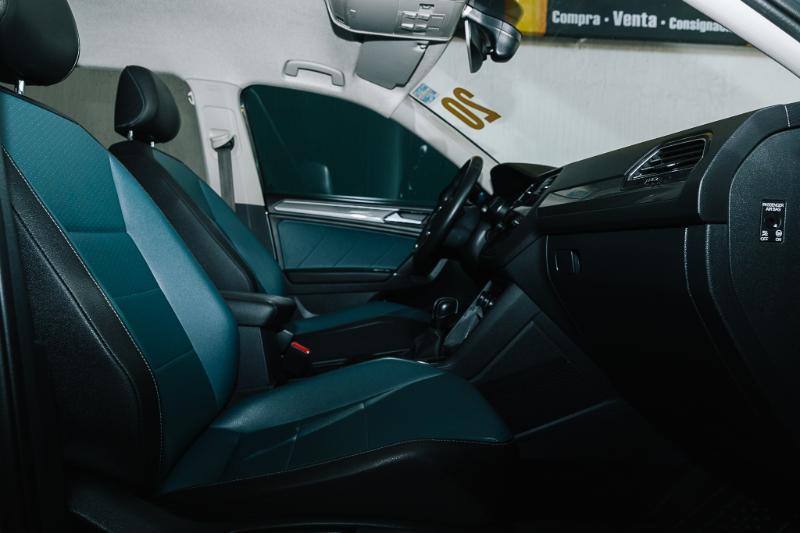 TIGUAN COMFORTLINE 2020 AUT V4 2 FILAS