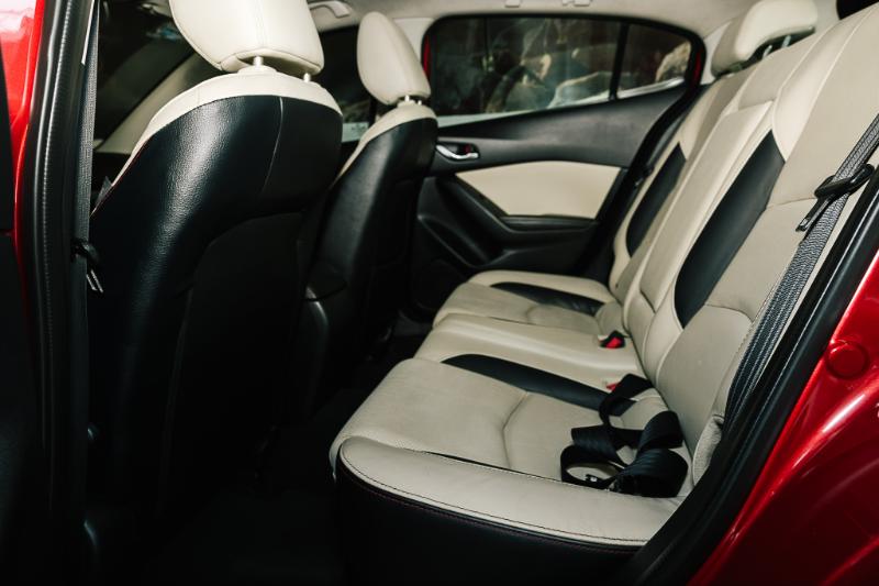 MAZDA 3 HB AUT V4 S GRAND TOURING 2015
