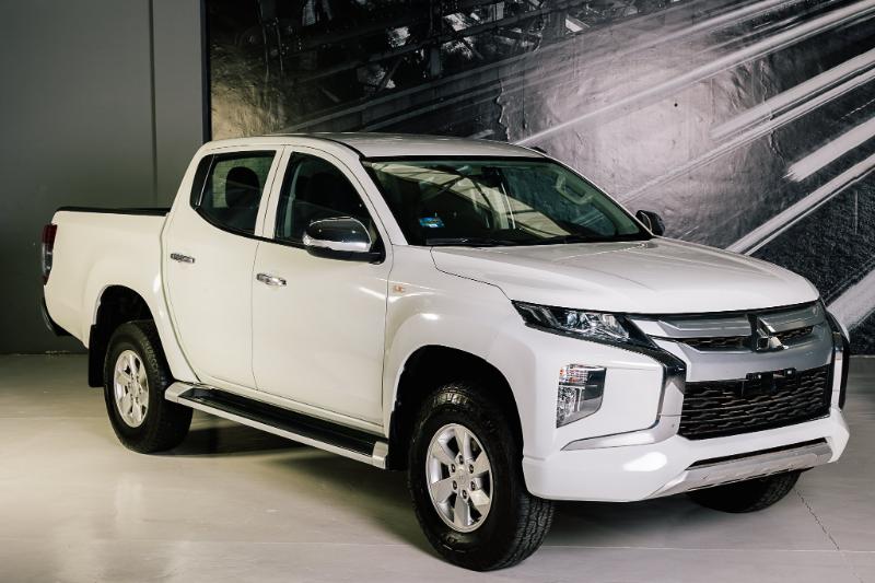 MITSUBISHI L-200 MT V4 4X2 2021