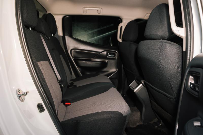 MITSUBISHI L-200 MT V4 4X2 2021