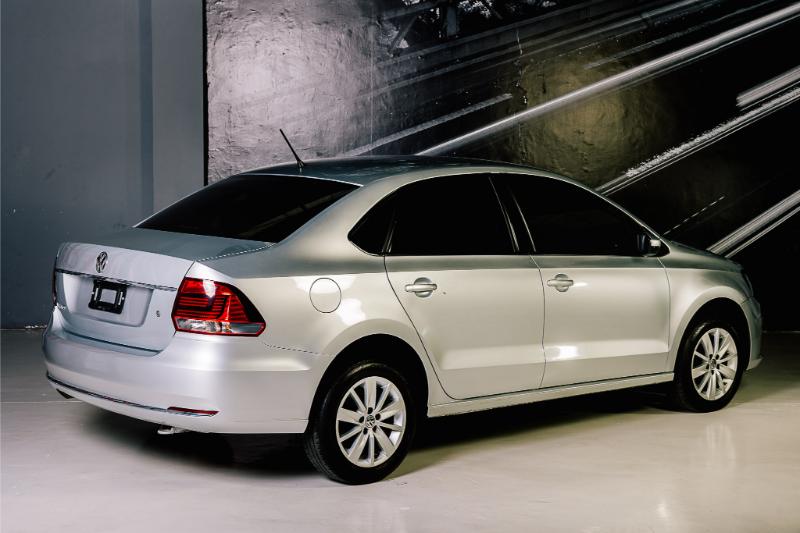 VW VENTO CONFORTLINE AUT V4 2021