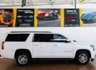 SUBURBAN LT V8 AUT 2015 4X2