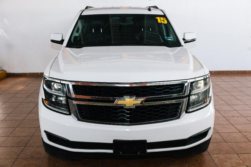 SUBURBAN LT V8 AUT 2015 4X2