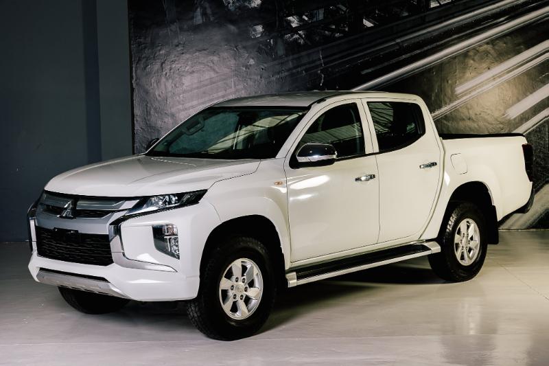 MITSUBISHI L-200 MT V4 4X2 2021