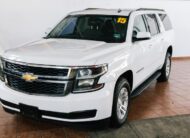 SUBURBAN LT V8 AUT 2015 4X2