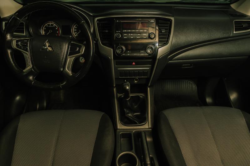 MITSUBISHI L-200 MT V4 4X2 2021