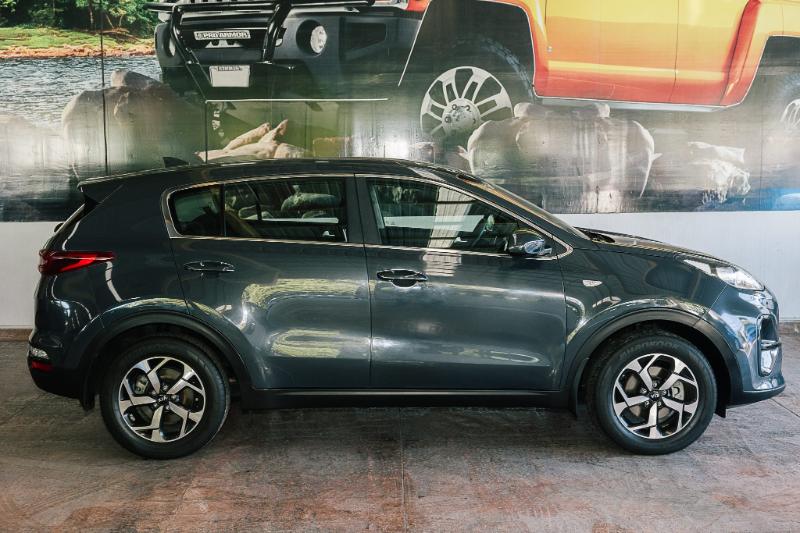 KIA SPORTAGE LX AUT 4X2 2020