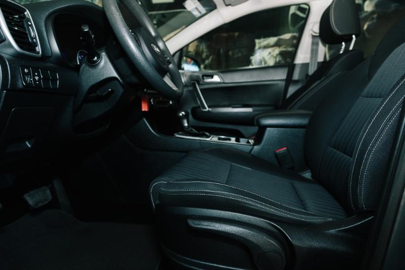 KIA SPORTAGE LX AUT 4X2 2020