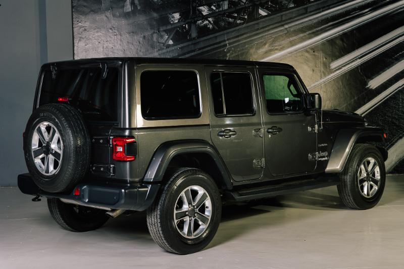 JEEP WRANGLER MILD-HIBRID SAHARA UNLMTD 2020 V4