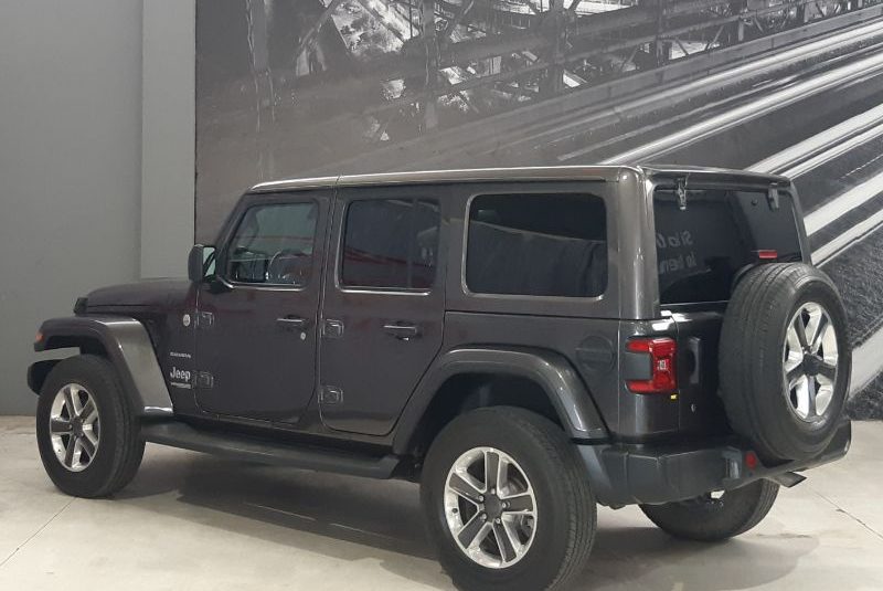 JEEP WRANGLER MILD-HIBRID SAHARA UNLMTD 2020 V4