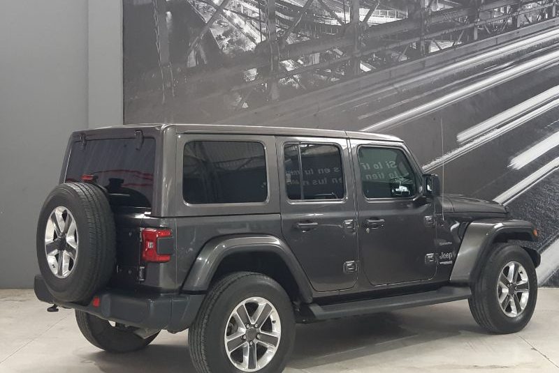 JEEP WRANGLER MILD-HIBRID SAHARA UNLMTD 2020 V4