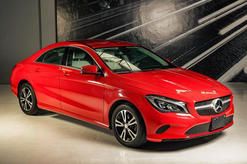 MERCEDES BENZ CLA-200 SEDAN V4 AUT 2017