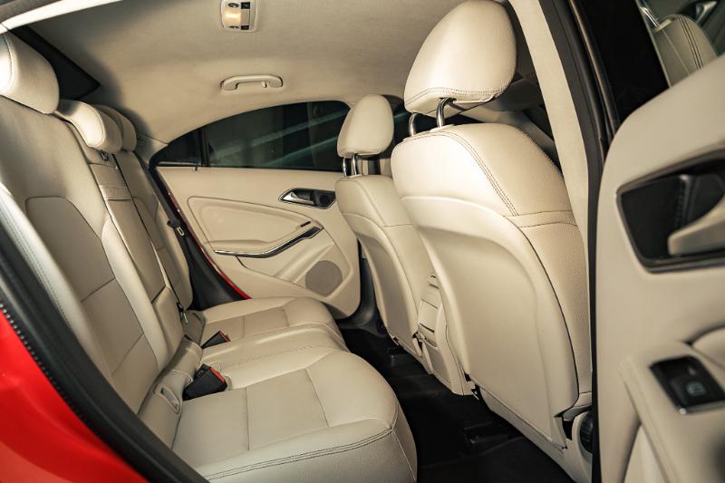MERCEDES BENZ CLA-200 SEDAN V4 AUT 2017