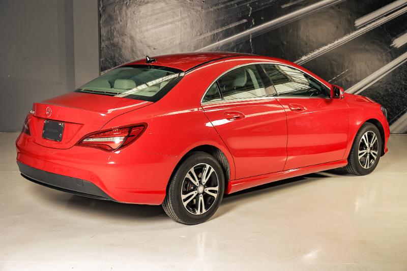 MERCEDES BENZ CLA-200 SEDAN V4 AUT 2017