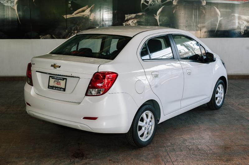 CHEVROLET BEAT 2021 MT V4