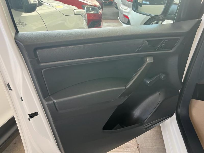 VW CADDY CARGO VAN MT V4